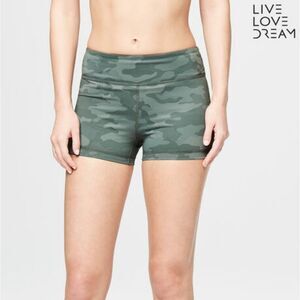 LLD Camo Volleyball Shorts XS